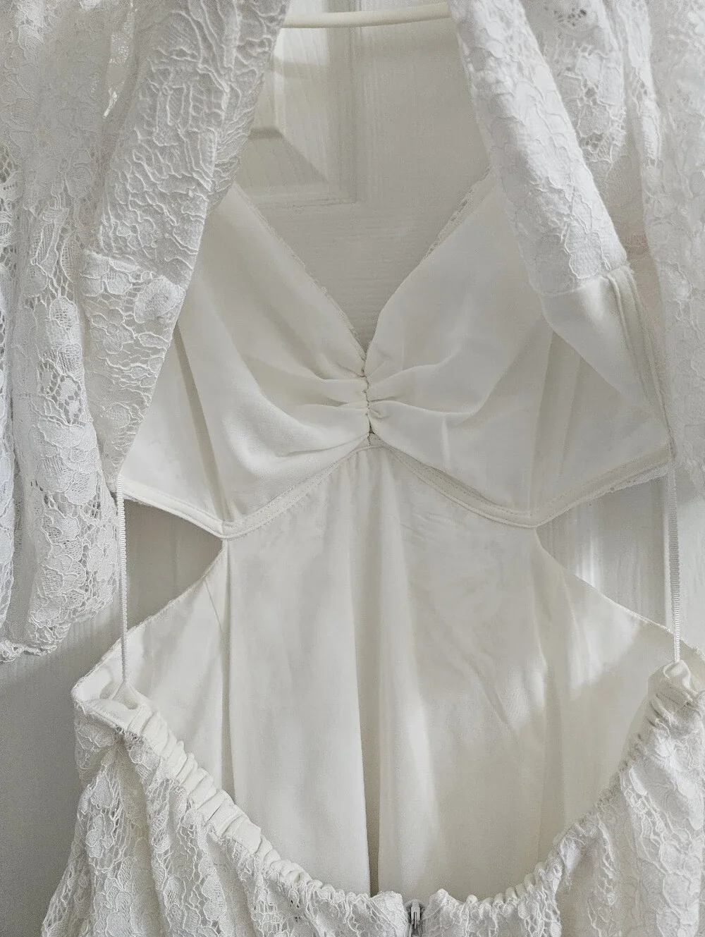 Abercrombie & Fitch never worn